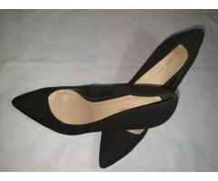 Mid heels Court Shoe